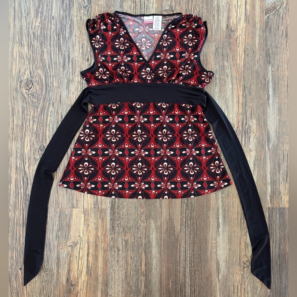Y2K No Boundaries V-Neck Tie Waist Blouse Juniors XL Black Red Ruched Shoulders